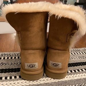 UGG boots! Genuine sheepskin worn once!